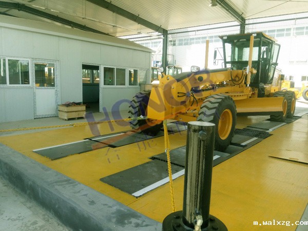 六驱星空体育ios