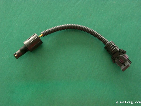 为何转角信号能够通过扭矩传感器感应呢